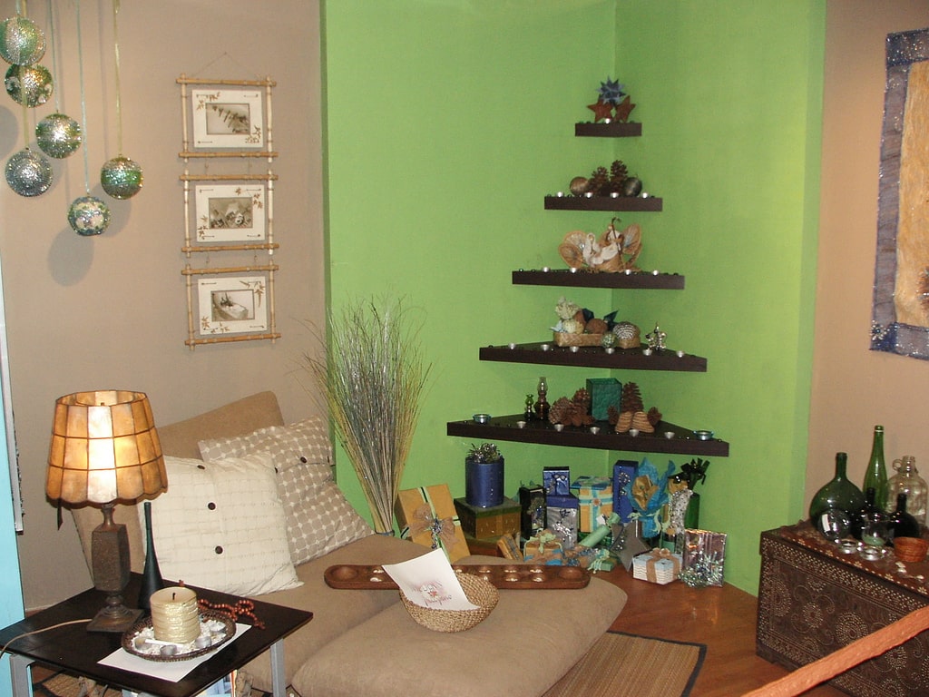 Decorative Christmas Tree Shelf