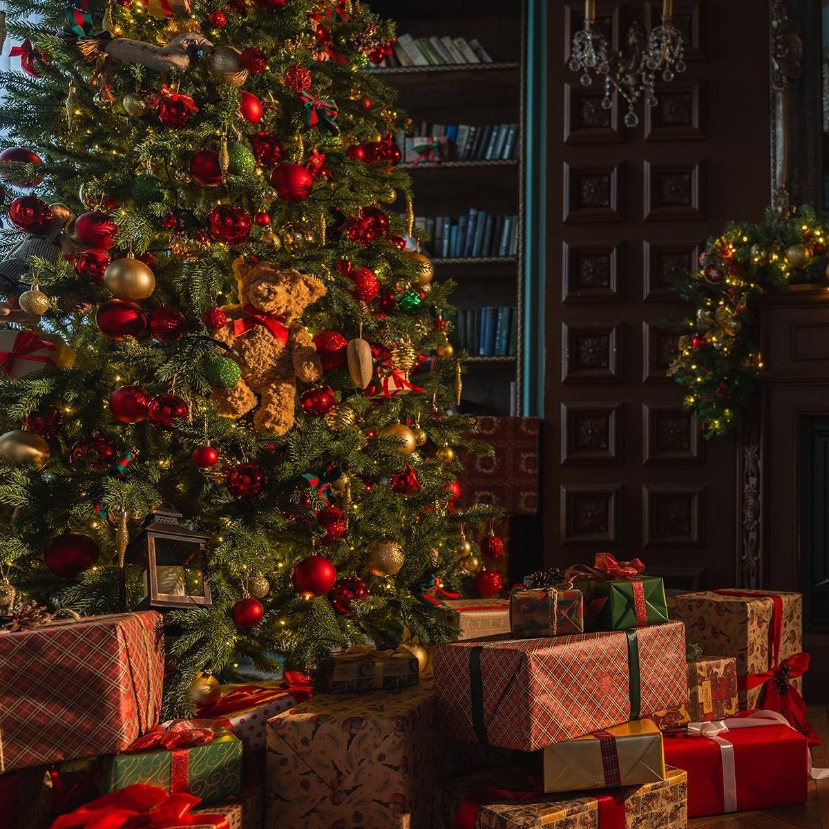 Tree Trimming Tips: 8 Ways to Improve the Look of Your Christmas Tree